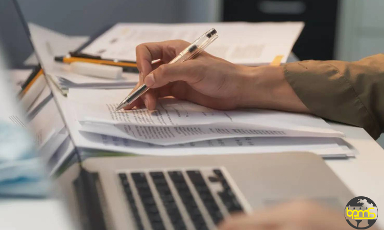 نقش مدیران شرکت در تسهیل فرآیند اخذ مدرک برای نیروهای اتباع